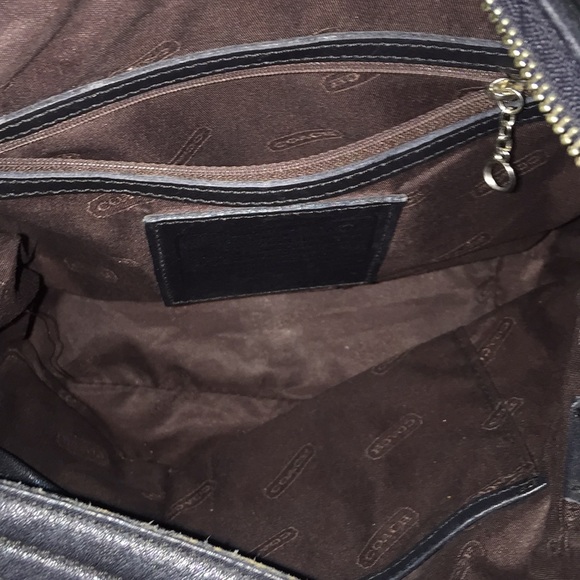 Coach purse - Picture 4 of 4